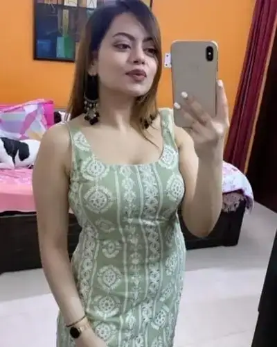 Call Girl in Jabera